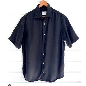 NN07 NO NATIONALITY  Errico 100% Tencel Short Sleeved Shirt in Black - M